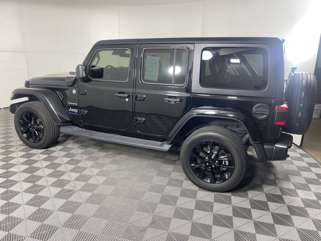 2023 Jeep Wrangler Sahara 4xe photo 11