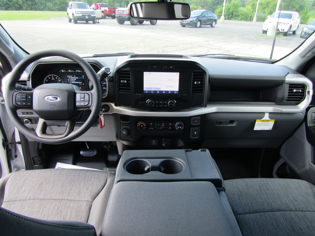 2023 Ford F-150 XL photo 12