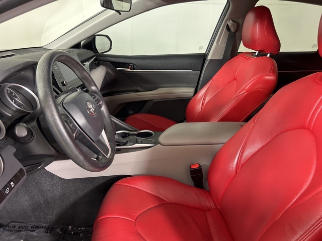 2022 Toyota Camry LE photo 18