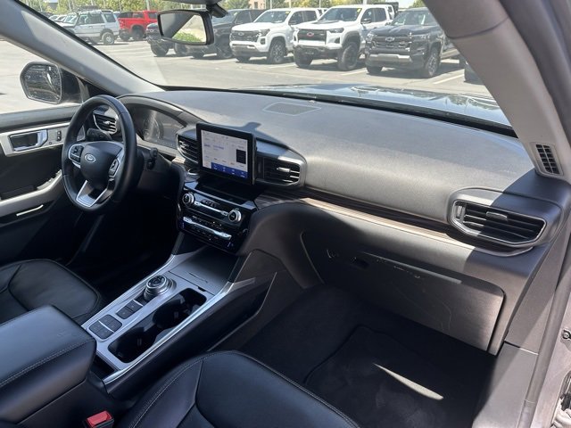 2024 Ford Explorer Limited photo 16