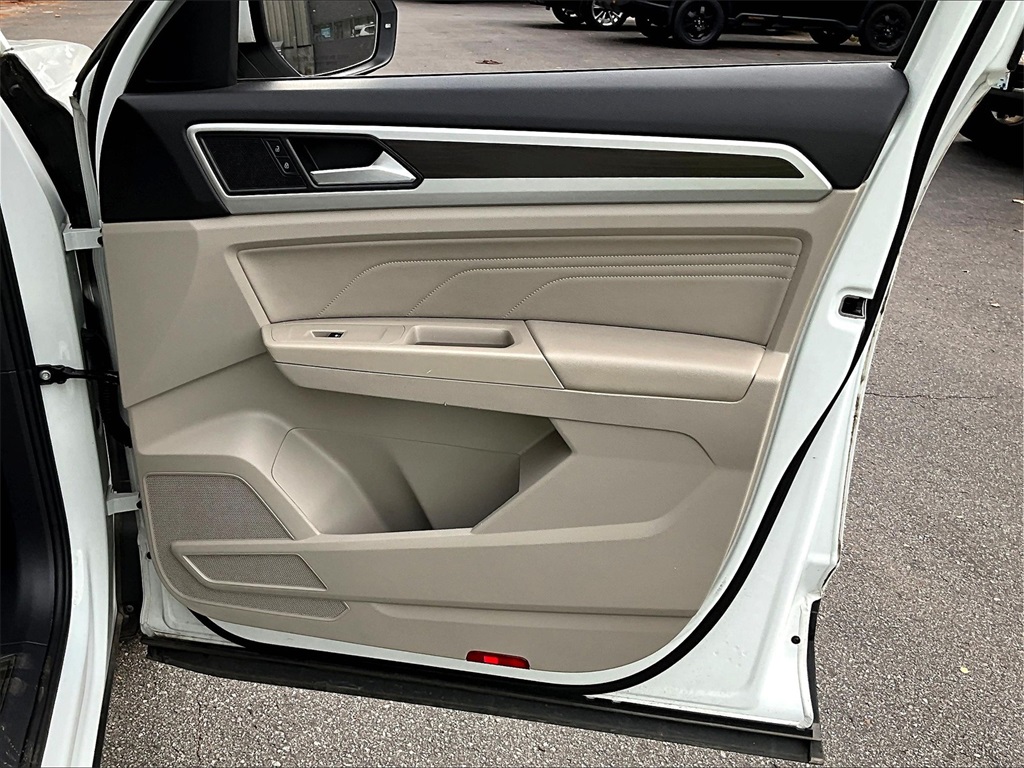 2022 Volkswagen Atlas V6 SE Technology photo 11