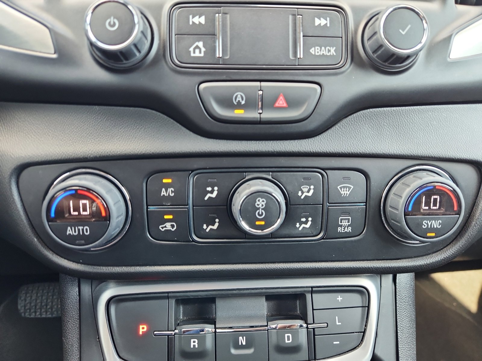 2023 Gmc Terrain SLT photo 11