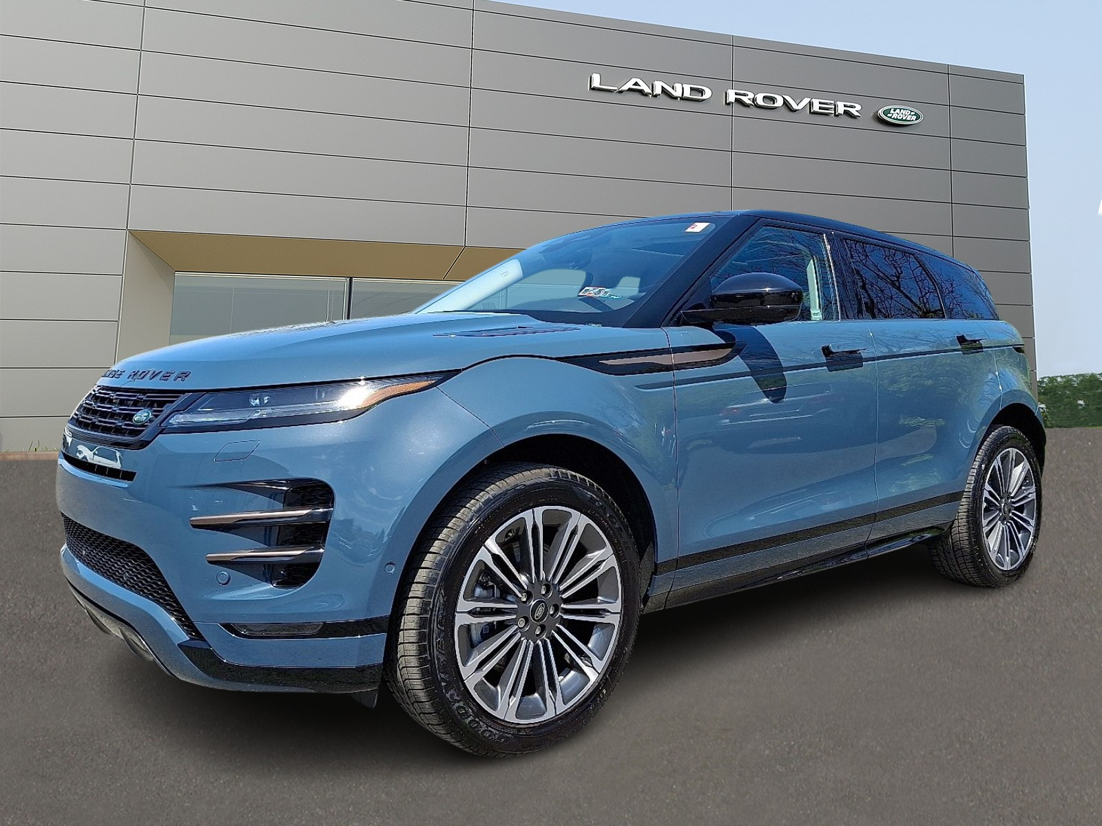 2025 Land Rover Range Rover Evoque Dynamic SE