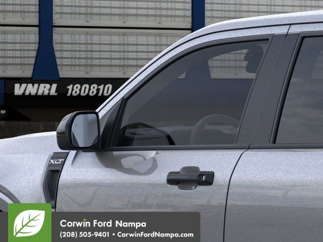 2025 Ford Maverick XLT photo 8