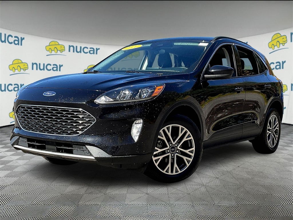 2022 Ford Escape SEL photo 3