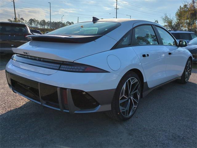 2025 Hyundai Ioniq 6 SEL photo 4