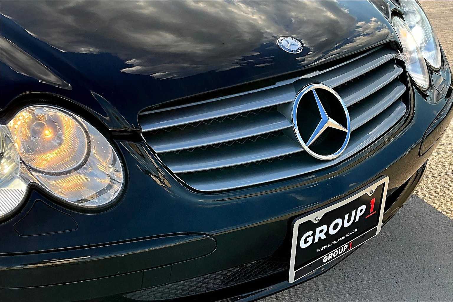 2005 Mercedes Benz SL 500 photo 25