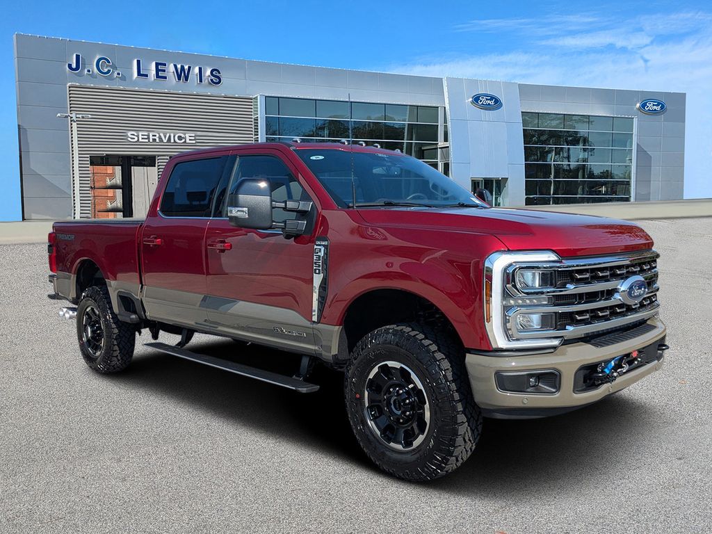 2026 Ford F-350 Super Duty King Ranch's photo