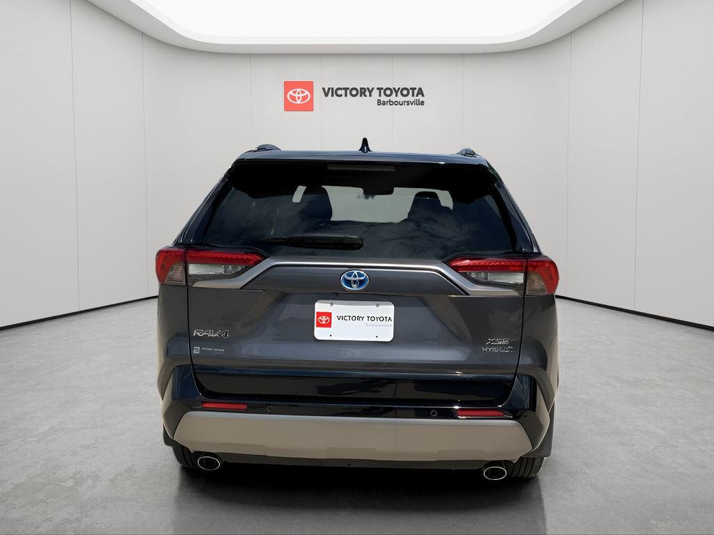 2024 Toyota RAV4 Hybrid XSE photo 4
