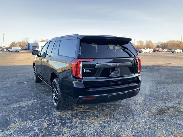 2023 Gmc Yukon XL AT4 photo 4