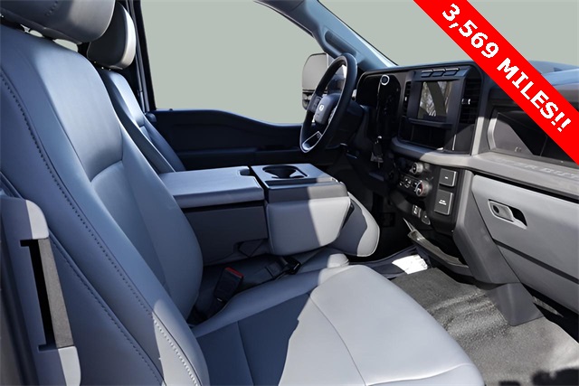 2023 Ford F-250 photo 14