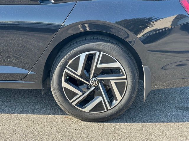 2024 Volkswagen Jetta 1.5T SEL photo 10