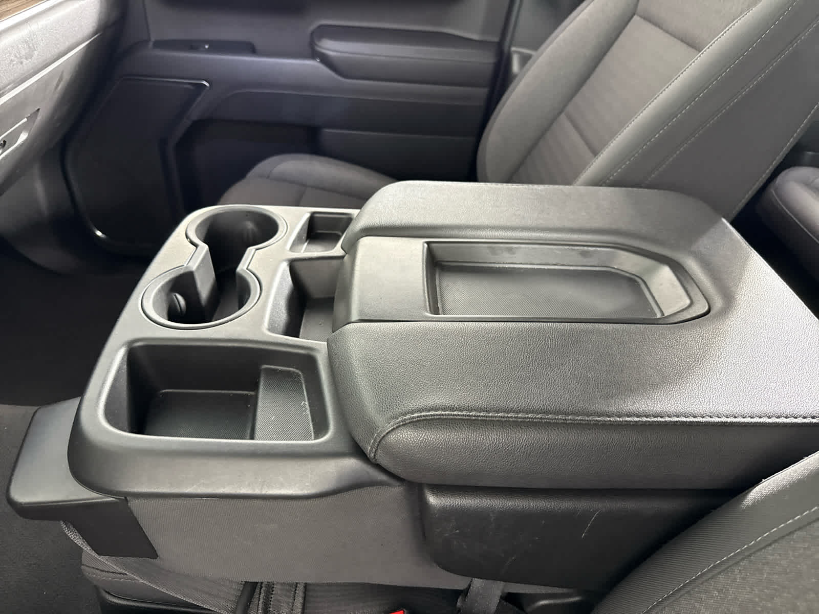 2024 Chevrolet Silverado 1500 LT photo 20