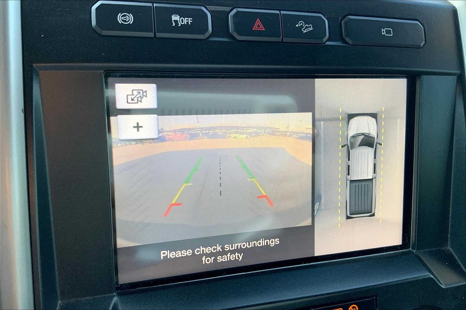2018 Ford F-250 Lariat photo 22