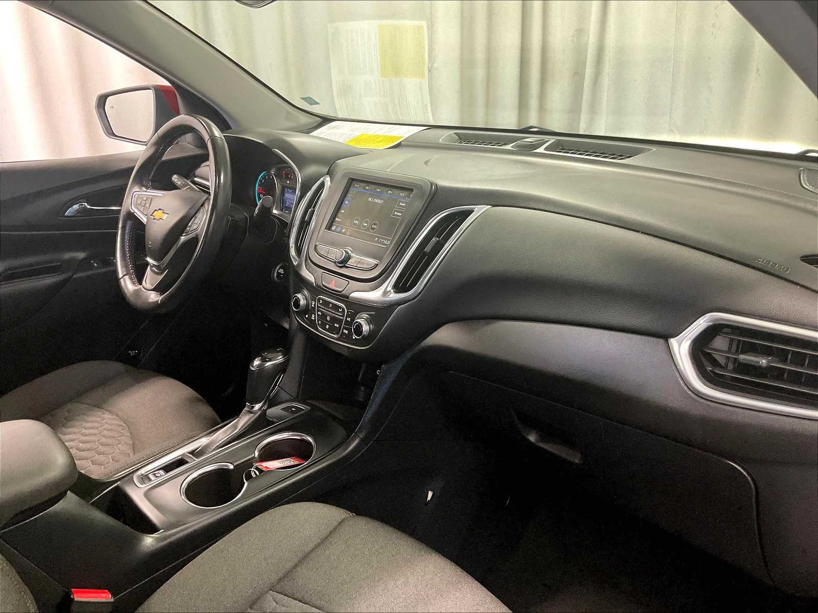 2019 Chevrolet Equinox LT photo 13