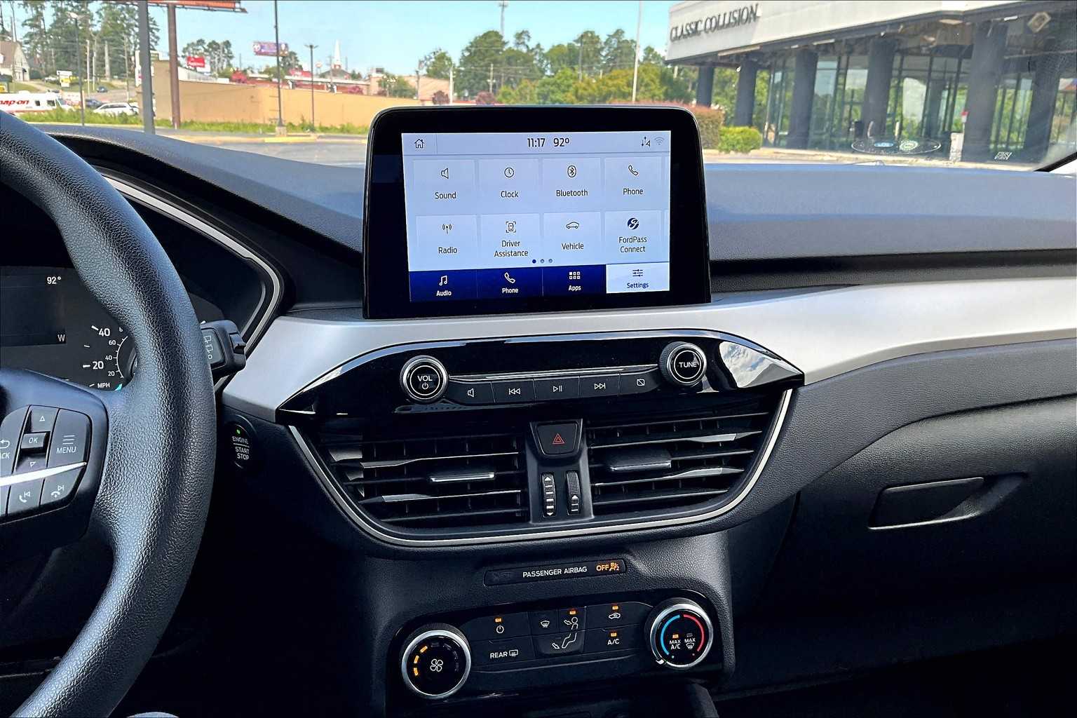 Image of Pre-Owned 2022 Ford Escape SE