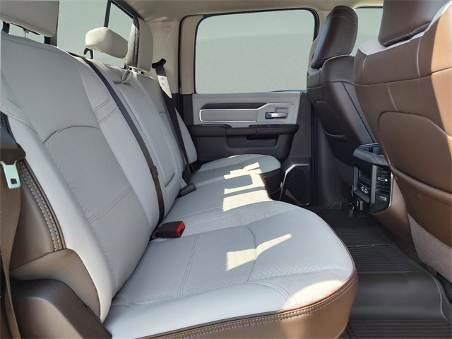 2025 Ram 2500 Laramie photo 30