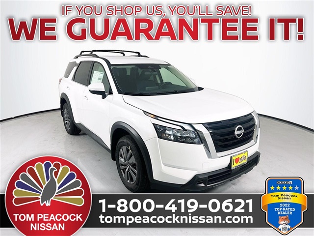 2025 Nissan Pathfinder SV's photo