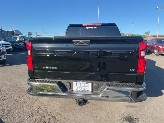 2025 Chevrolet Silverado 1500 LT photo 4