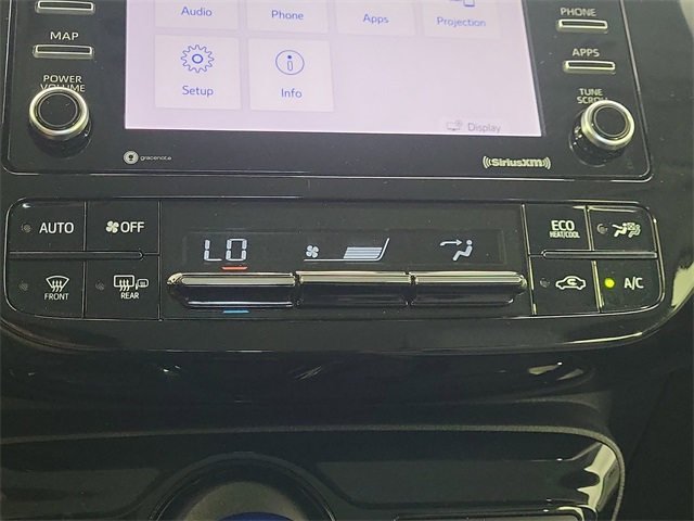 2021 Toyota Prius LE AWD-e photo 20