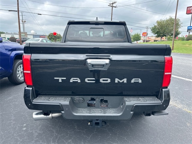 2025 Toyota Tacoma Limited photo 4