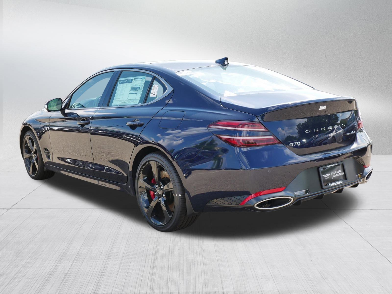 2026 Genesis G70 3.3T Sport Prestige photo 2