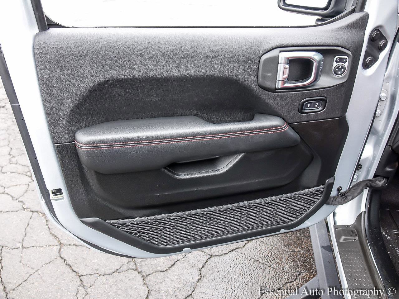 2023 JEEP WRANGLER - Image 17