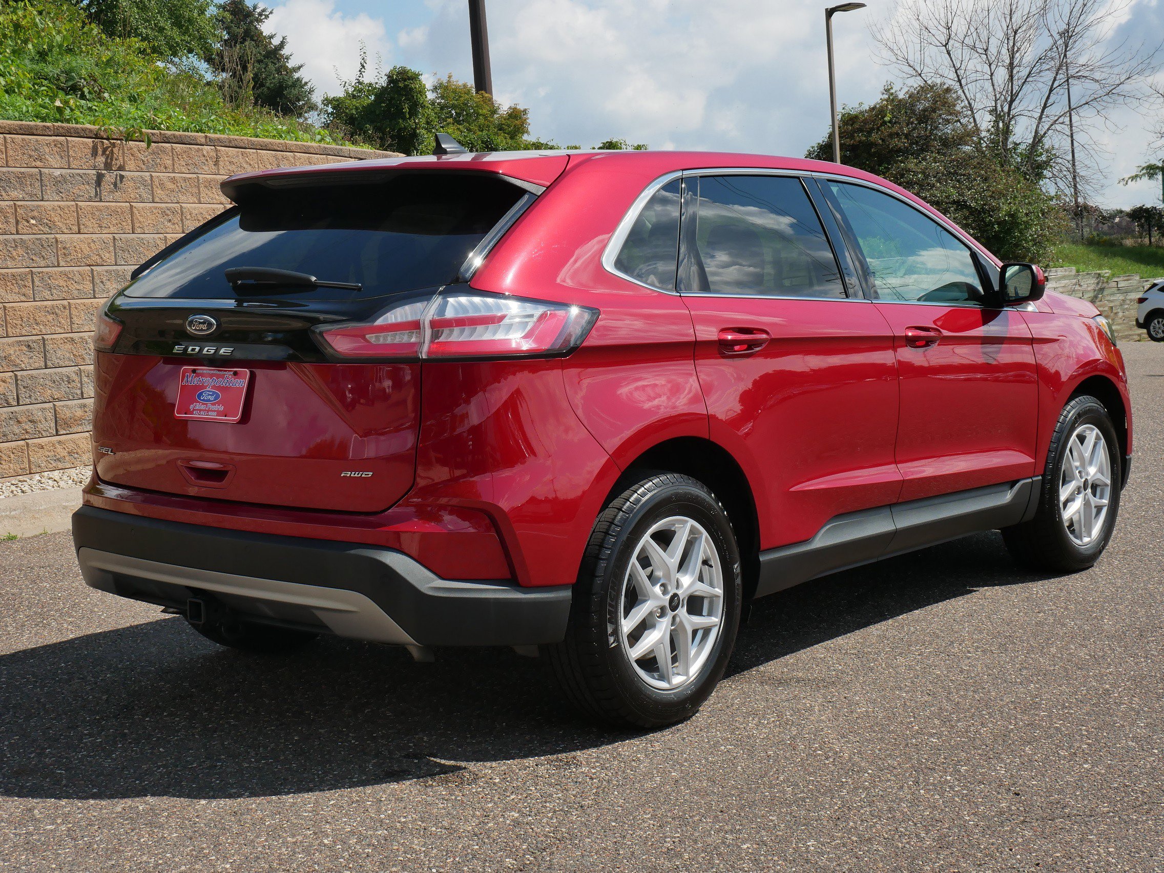 2023 Ford Edge SEL photo 6