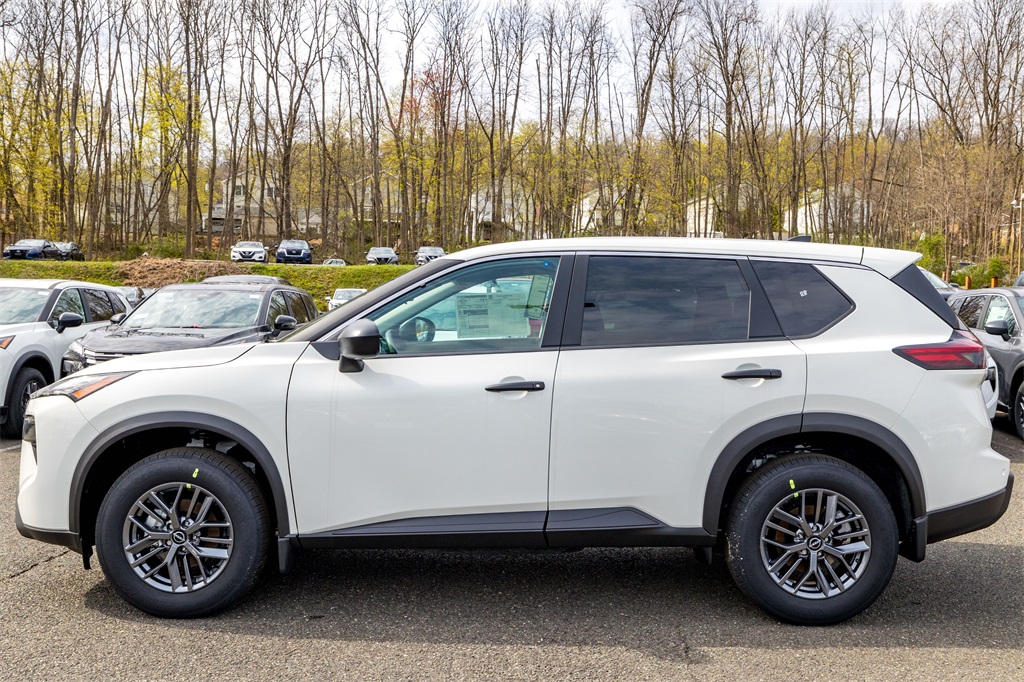2025 Nissan Rogue S photo 7