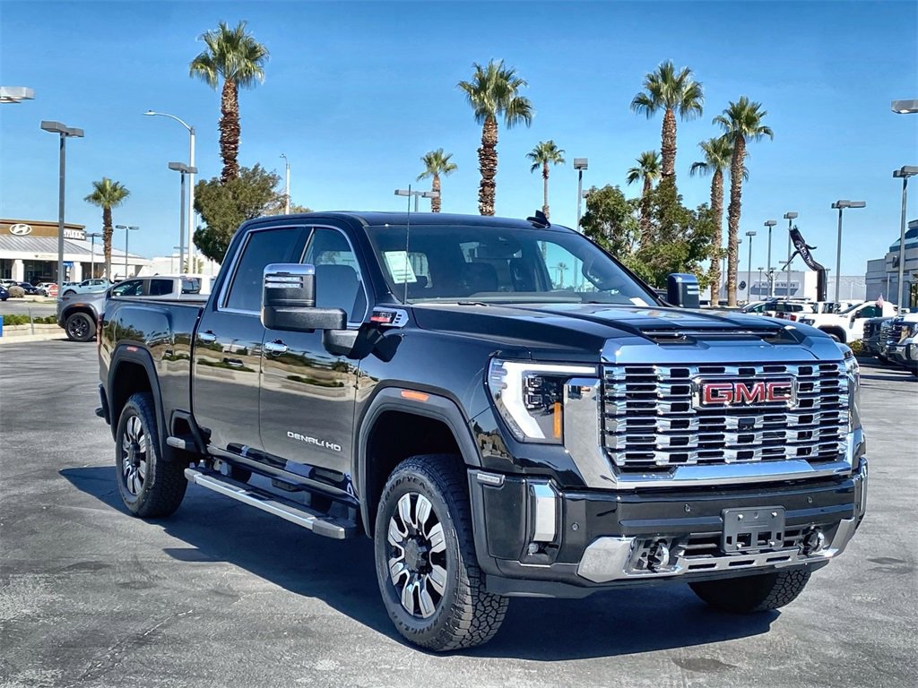 2025 Gmc Sierra 2500 HD Denali photo 3