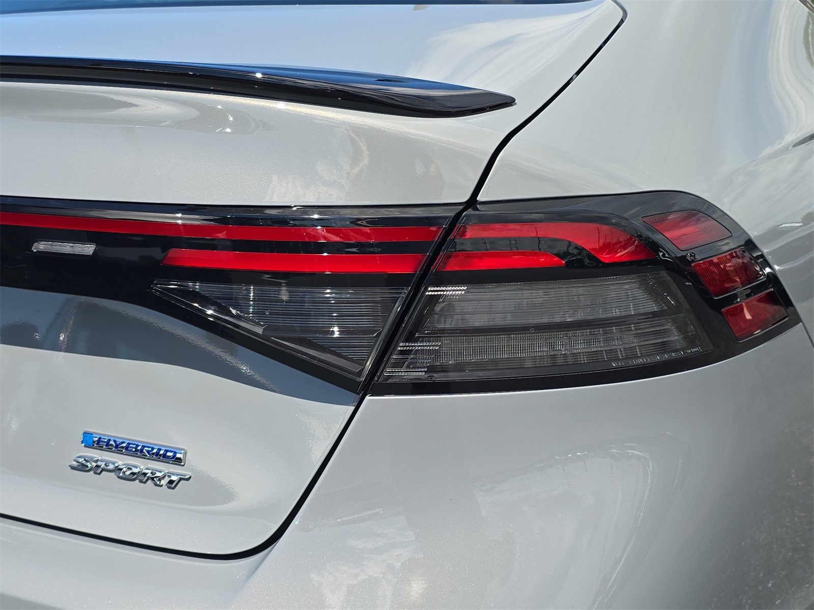 2025 Honda Accord Hybrid Sport photo 8
