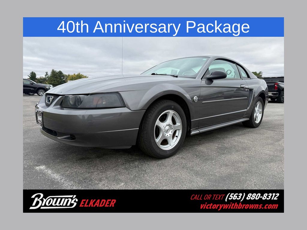 2004 Ford Mustang Standard