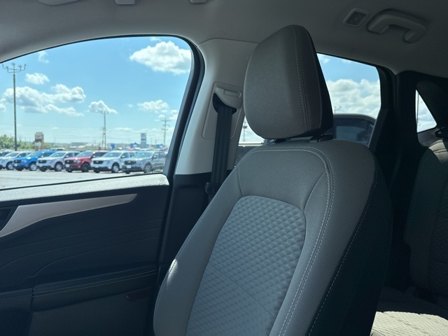 2022 Ford Escape SE photo 23