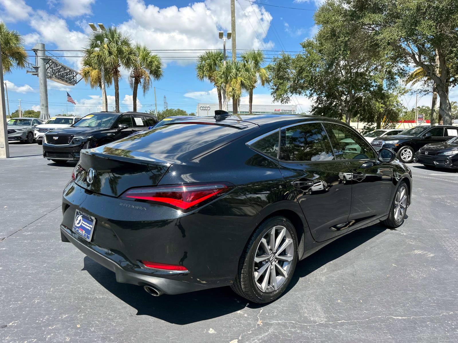2023 Acura Integra Base photo 4