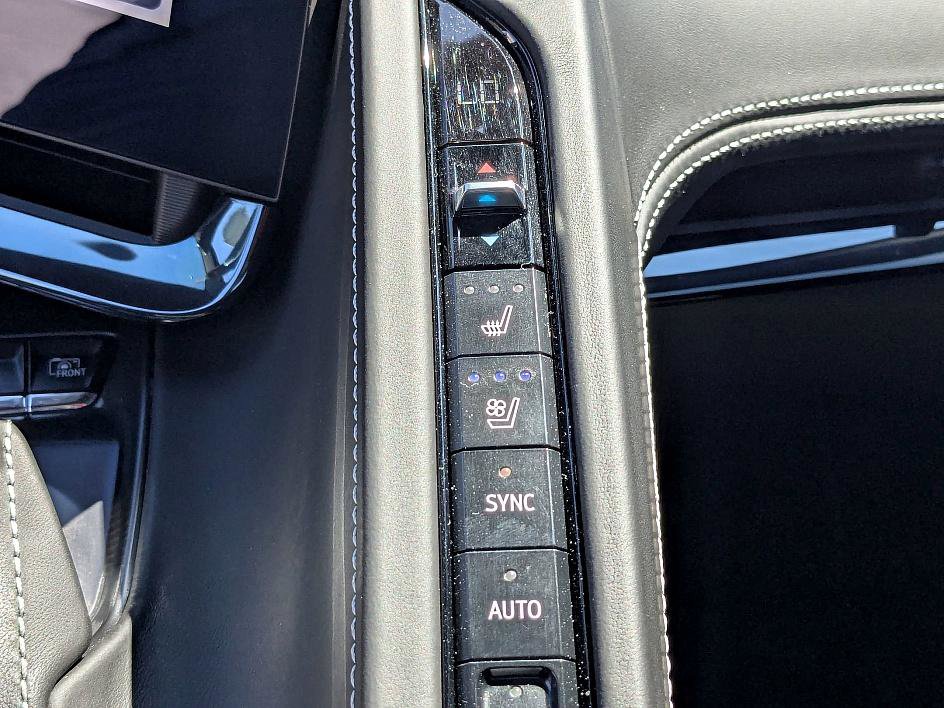 2024 Chevrolet Corvette 3LT photo 26