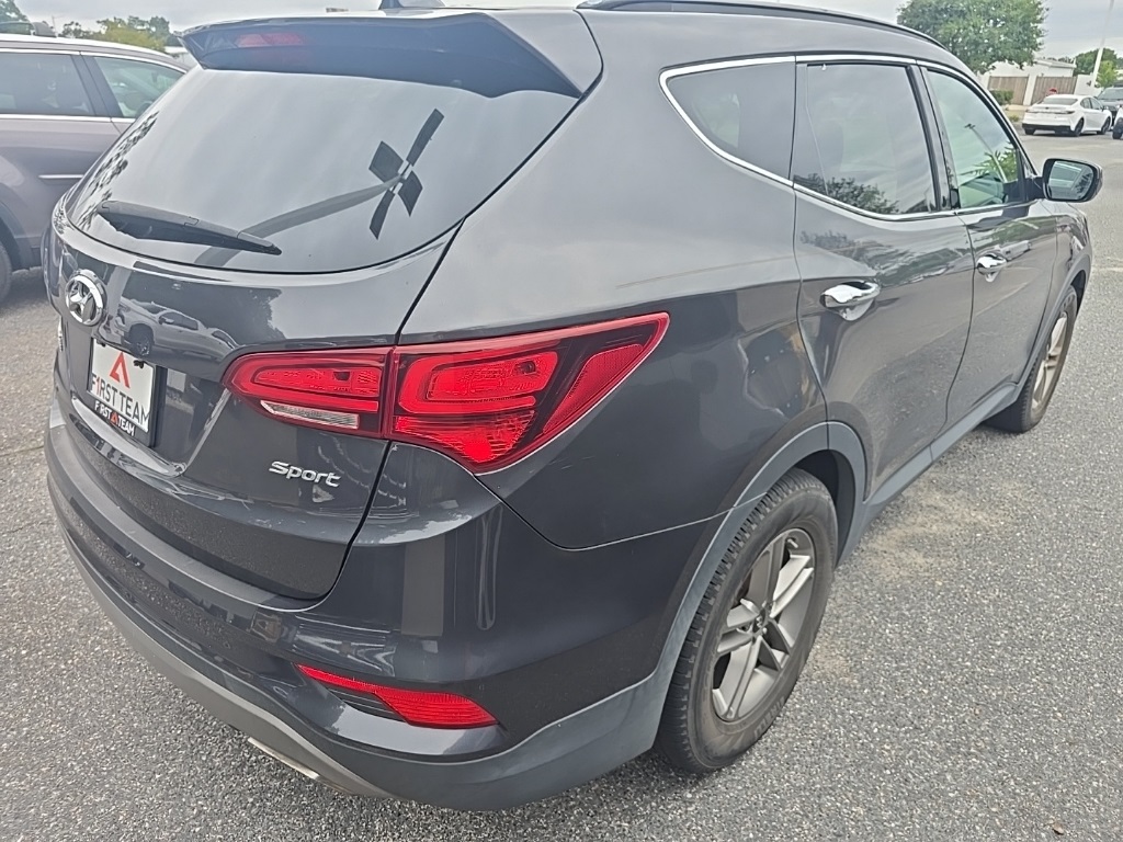 2017 Hyundai Santa Fe Sport Base photo 5