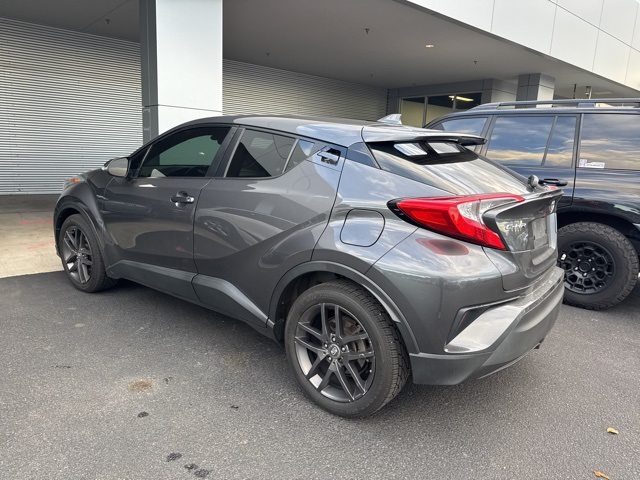 2018 Toyota C-HR XLE photo 4
