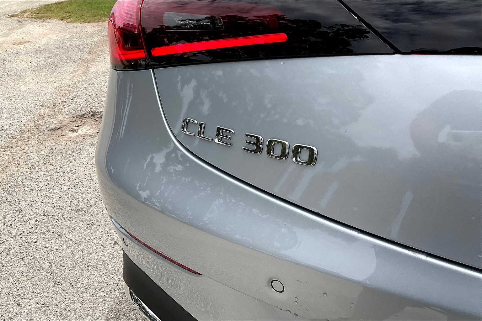 2024 Mercedes Benz CLE 300 4MATIC Coupe photo 5