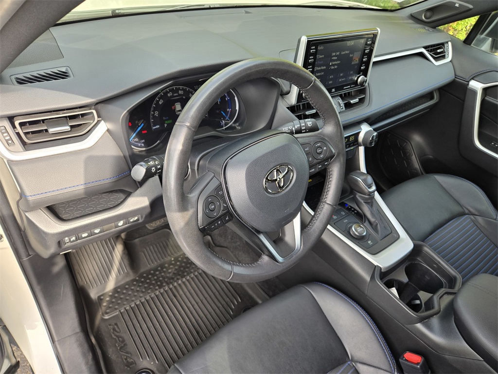 2021 Toyota RAV4 Hybrid XSE photo 10