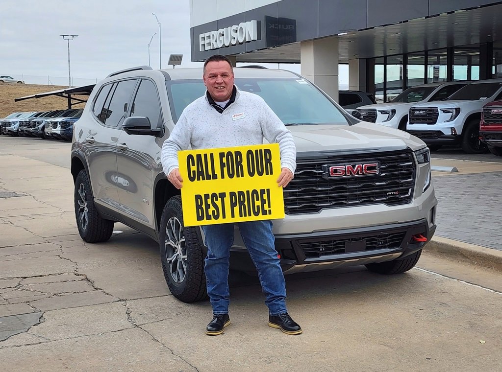 2026 GMC Acadia AT4's photo