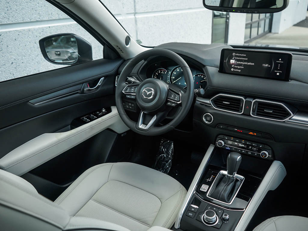 2025 Mazda CX-5 2.5 Premium Plus photo 13