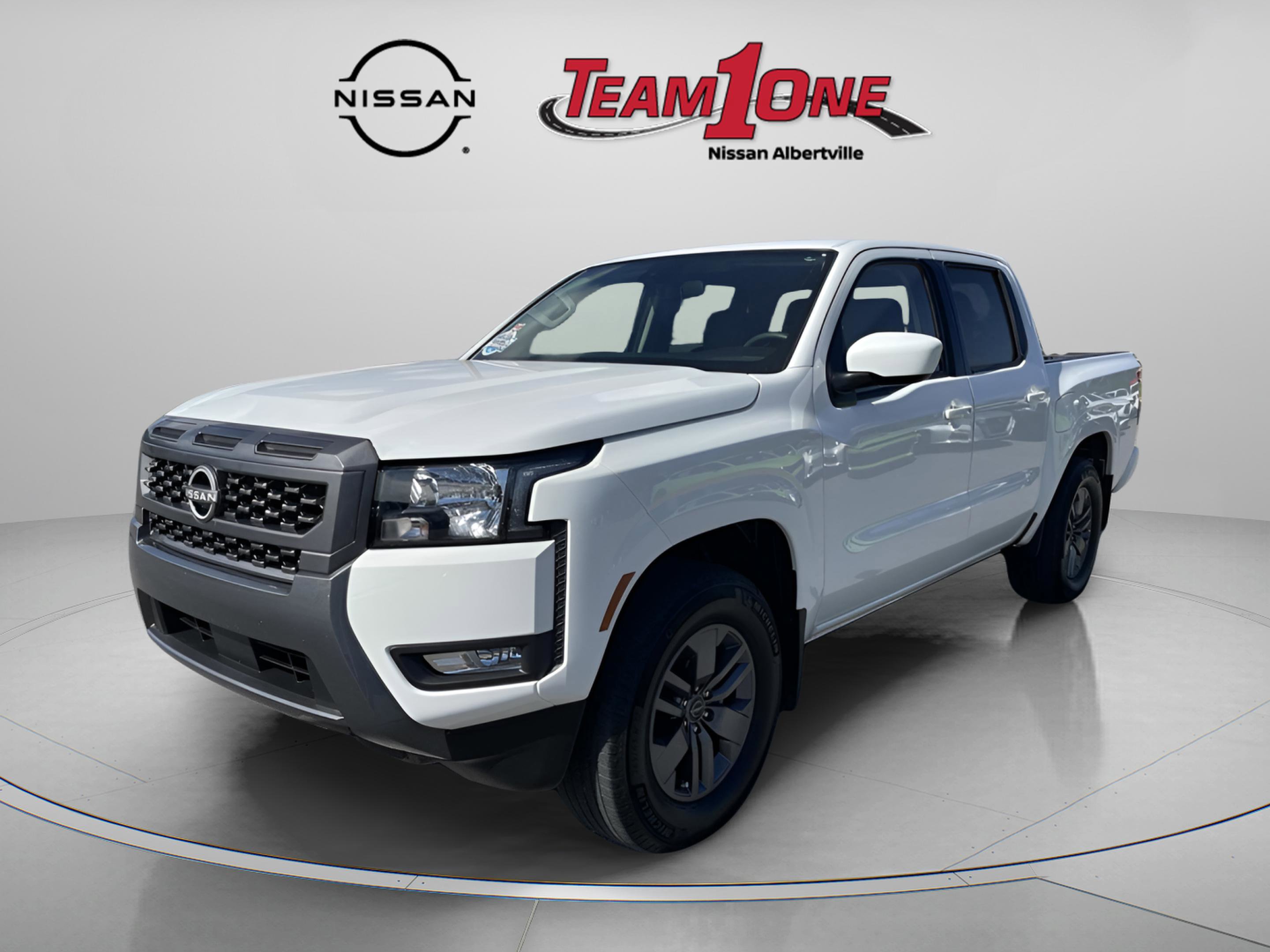 2025 Nissan Frontier SV photo 2