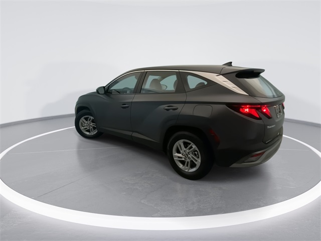 2025 Hyundai Tucson SE photo 2