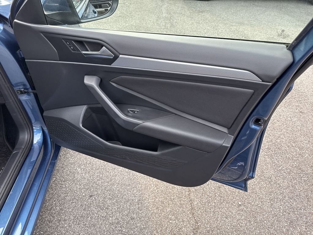 2021 Volkswagen Jetta 1.4T S photo 26