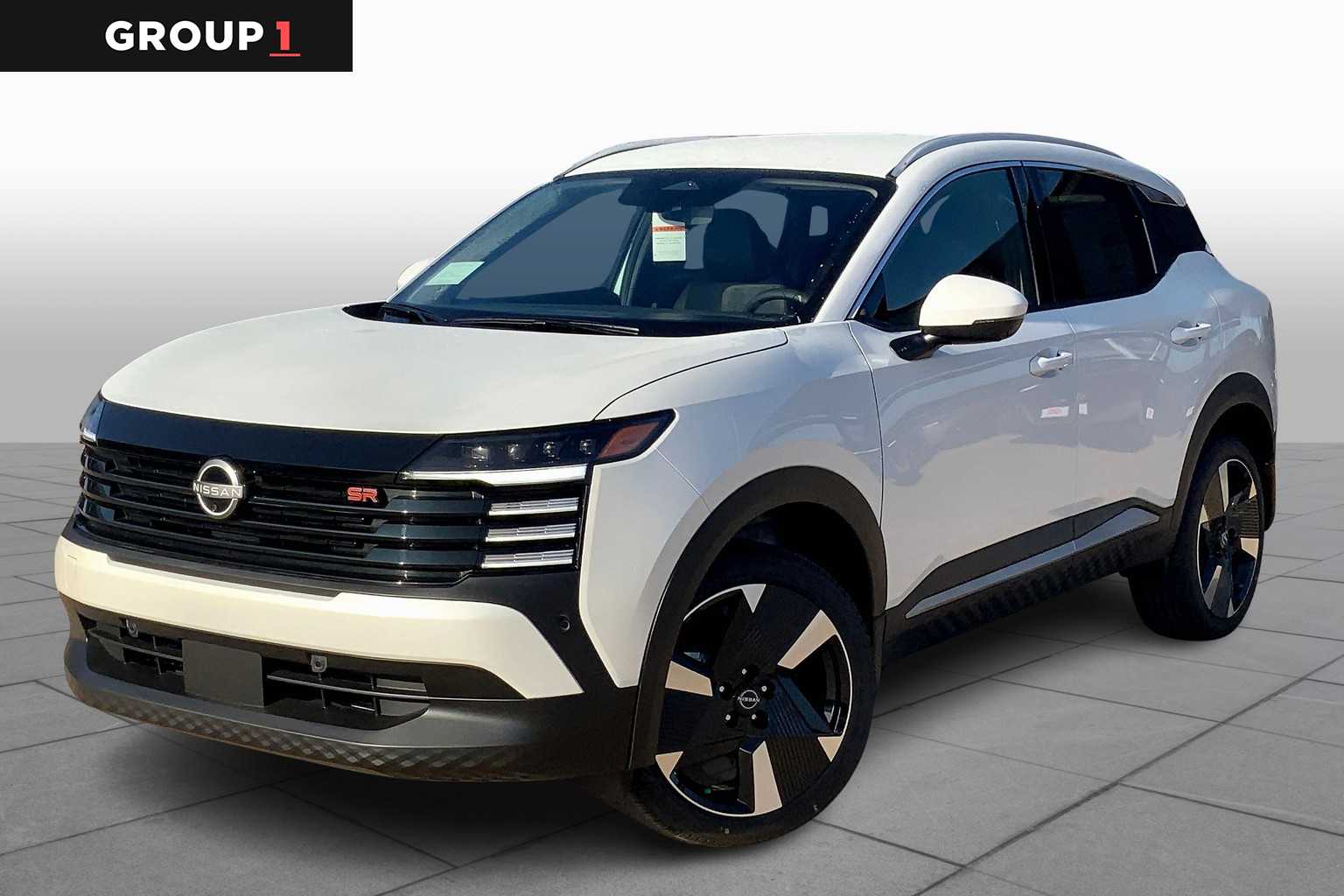 2025 Nissan Kicks SR's photo