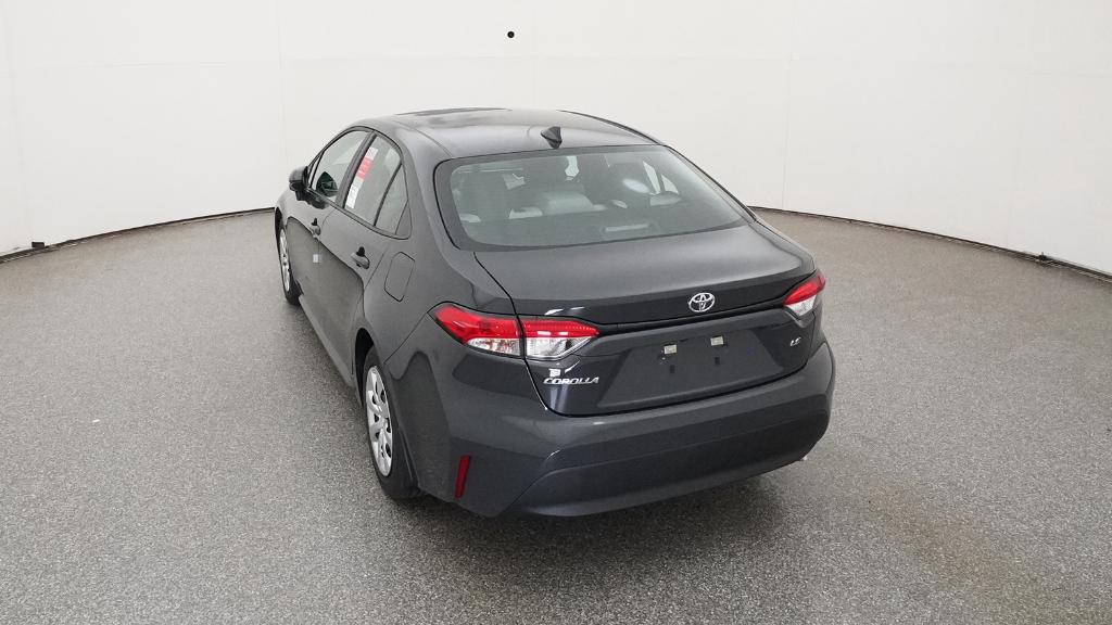 2025 Toyota Corolla LE photo 16