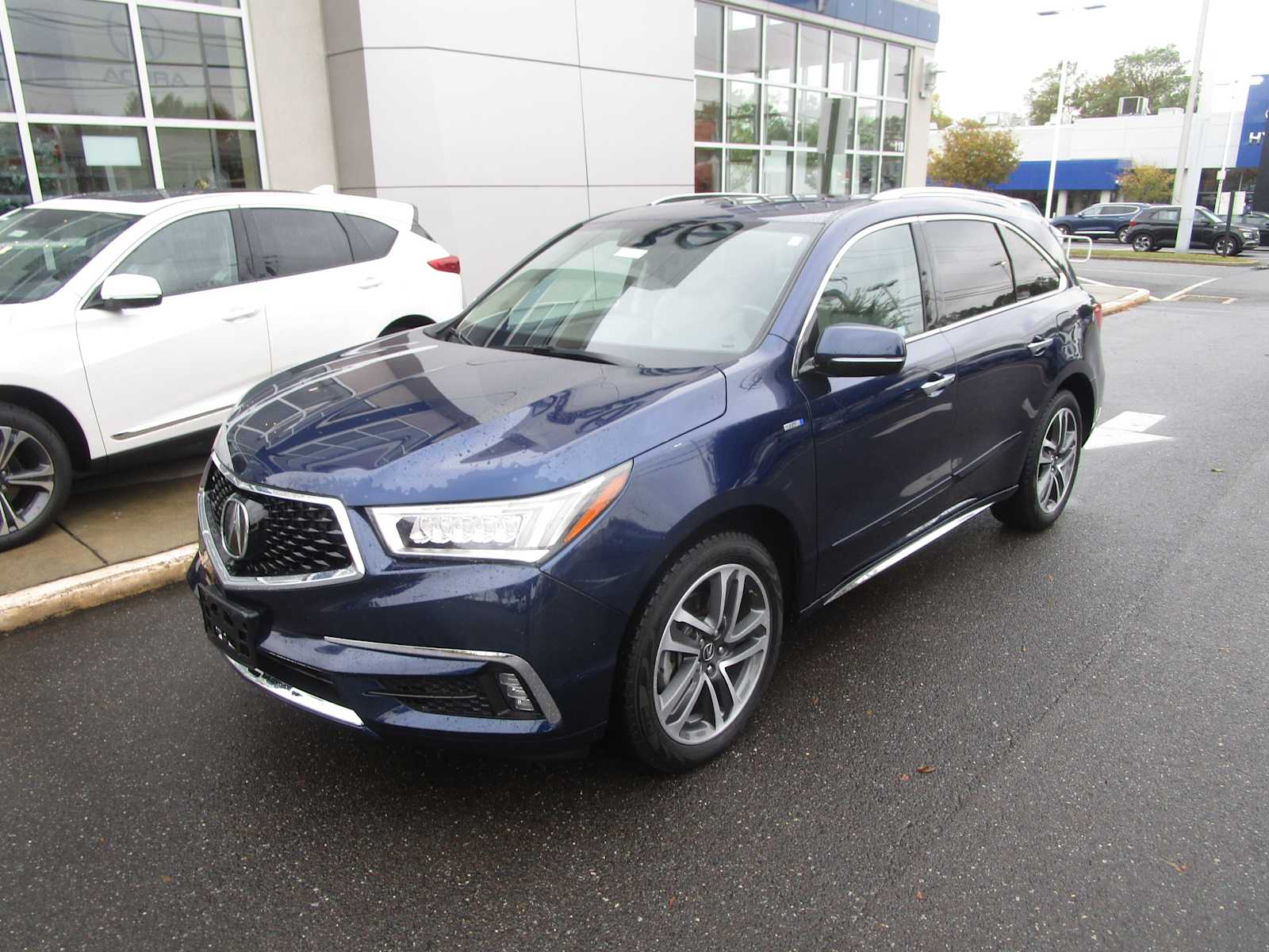 2017 Acura MDX Sport Hybrid SH-AWD Advance photo 2
