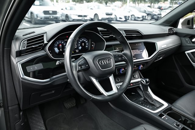 2024 Audi Q3 Premium S line photo 18