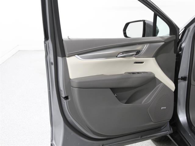 2024 Cadillac XT5 Premium Luxury photo 4