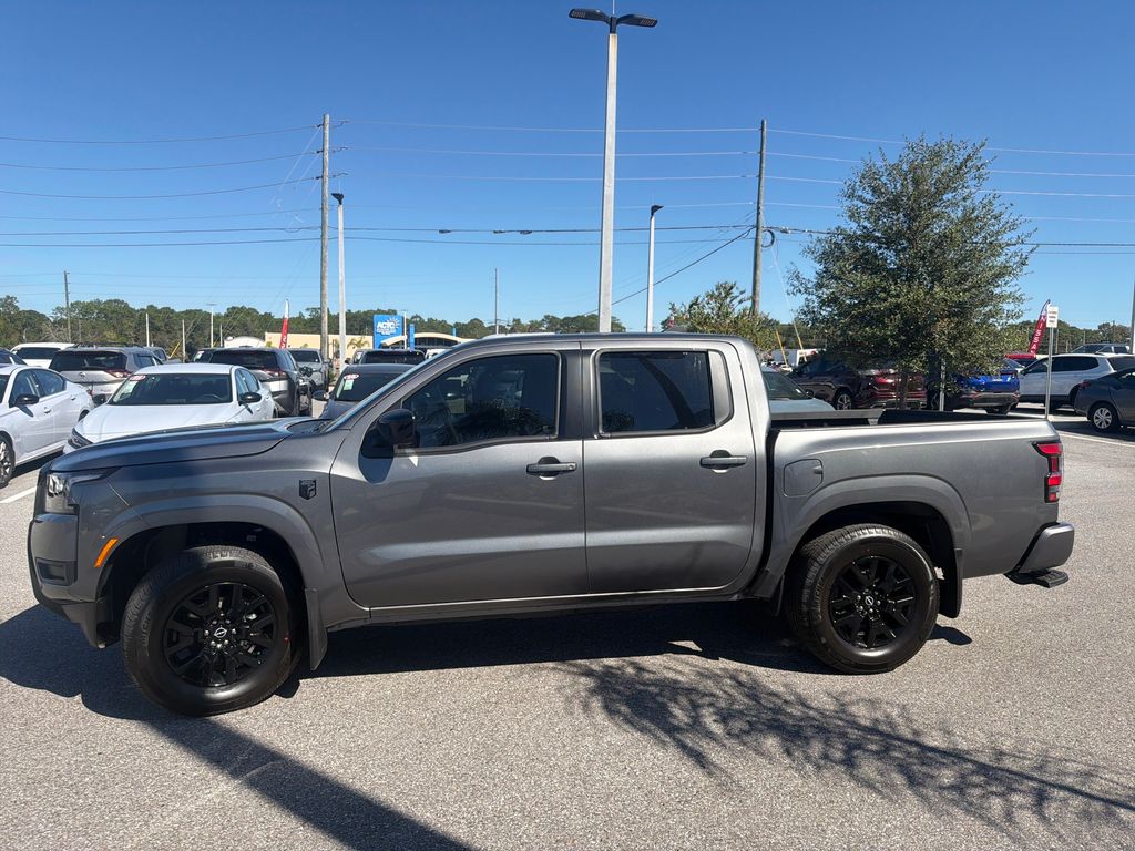 2026 Nissan Frontier SV photo 2